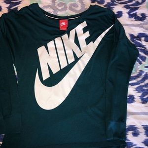 Nike long sleeve T-shirt